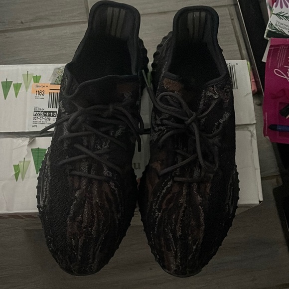 Yeezy 350 V2 MX Rock